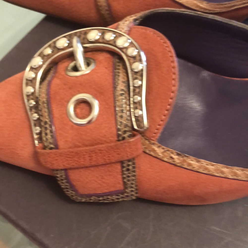 Shoes - Picture 6 of 6